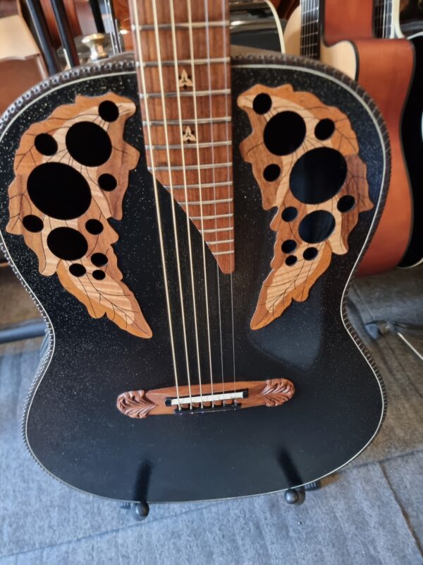 Ovation Adamas, 1687GT ,som ny, pris disskuteras