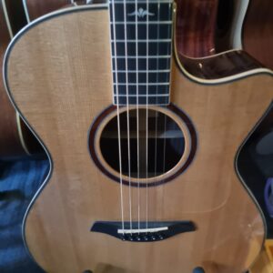 Furch Orange Master's Choice Cutaway - pris diskuteras