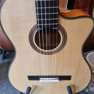 Cordoba Nylon Fusion 12 med mic - Demoex, pris diskuteras
