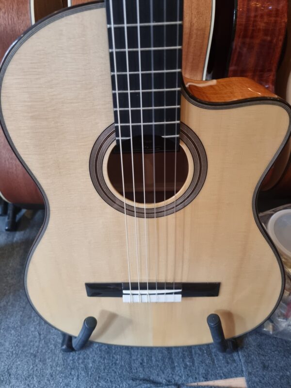 Cordoba Nylon Fusion 12 med mic - Demoex, pris diskuteras