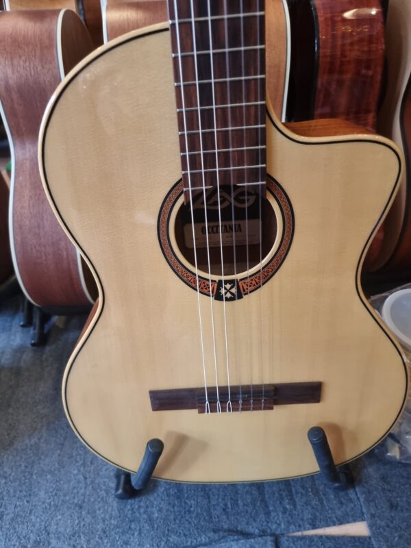 Lag Occitania OC88CE med mic - demoex