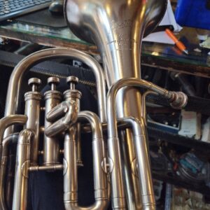 ALTHORN, stämd i Ess.Regent Boose& Hawkes London England beg, serie nummer 1040, från 1945 -50 cirka i mycket fint skick